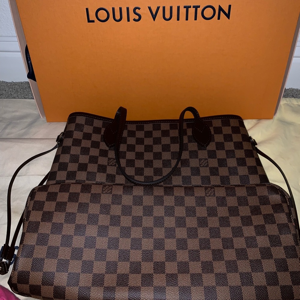 ‼️SOLD‼️‼️💯 AUTH LV New GM NEVERFULL NO POUCH